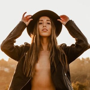 Meet your Posher, Nichole